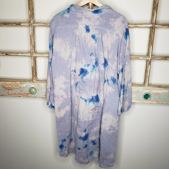 Kyla Seo Blue Tie-Dye Button Down Shirt long - Picture 2 of 7